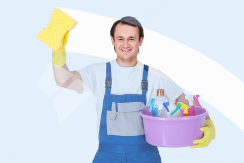 Professional deep cleaning in SE1 for a refreshed home interior